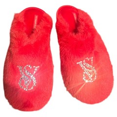 VICTORIA’S SECRET RED FAUX FUR COZY SLIPPERS | BLING VS LOGO | SIZE SMALL