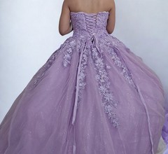 Lilac Quinceañera Dress Ball Gown Size 8 New Elegant Sweet 15 Formal Prom Party