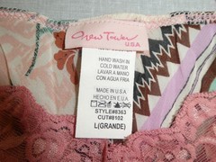 New Tower~Pink Multi Print Top~L (M)~Cap Sleeves~100% Poly.~Crinkled Body~NWOT