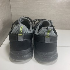 Kuru Atom Shoes Men’s 11 Wide Jet Black Citron Mesh Walking Running Sneakers