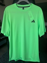 Men’s adidas Train Essentials Training Tee – lime burst / black