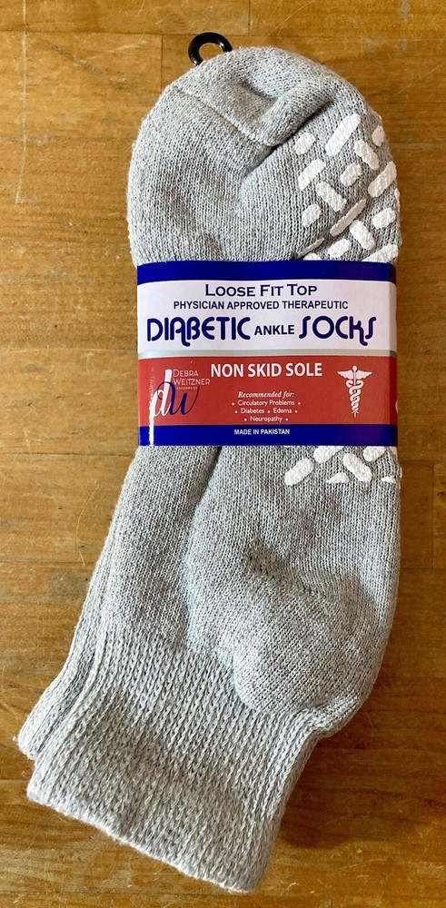 Debra Weitzner Diabetic Ankle Socks Medium M 4-10 Gray Loose Fit Sock Non-Slip
