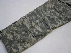 USGI ARMY ISSUE ACU DIGITAL COMBAT UNIFORM PANTS 50/50 COTTON/NYLON BOTTOMS USED