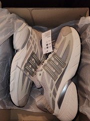 Adidas adistar XLG 2.0 Size 8.5 MENS Alumina/Wonder Beige/Off White Damged Box