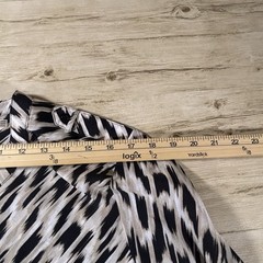 Calvin Klein XL Abstract Ikat Blouse Black Ivory Relaxed Fit Button Front