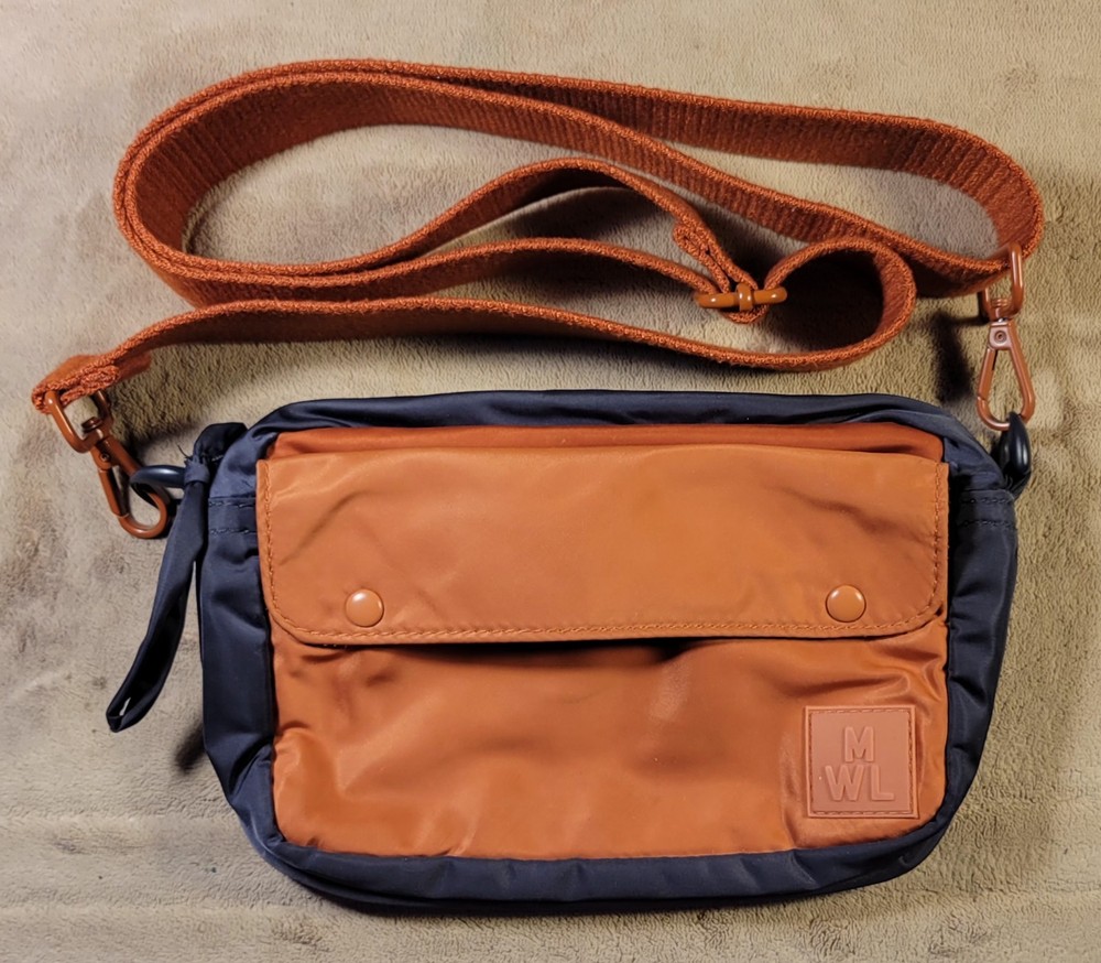 Madewell The Sport Camera Bag In Dark Orange/Navy Colorblock