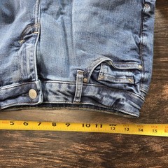 A.N.A. A New Approach Women’s Slim Bootcut Jeans Size 4