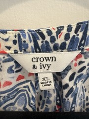 Crown & Ivy Sleeveless V-Neck Button Front Paisley Rayon Blouse – XL