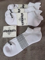4-Pack (4 pairs) Bombas Solids Ankle Socks – White – Large