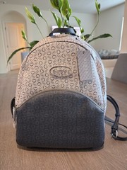 GUESS Logo Print Backpack Beige/Black Zip Top Handle Adjustable Straps Pockets