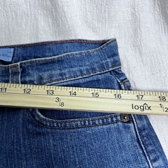 Eddie Bauer Natural Fit Jeans Women’s Size 12 Straight Leg Cotton Blend Denim
