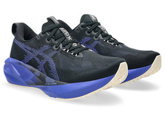 Asics Novablast 5 Wide Black Cobalt Burst 1011B975-004 Men’s Size