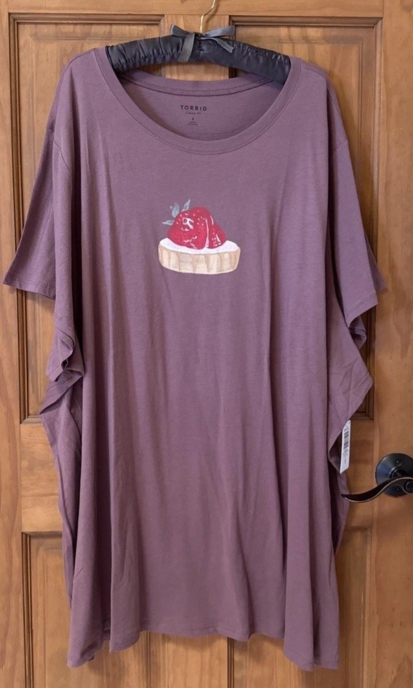 TORRID TEE SHIRT SHORT SLEEVE COTTON TOP 6 6X 6XL 30 NEW