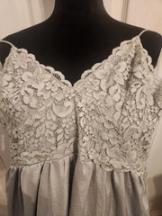 Express Women’s M Gray Lace V-Neck Fit & Flare Knee Smocked Spaghetti Dress
