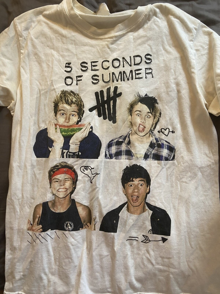 5 Seconds of Summer VTG Men’s T-Shirt Short Sleeve HT225