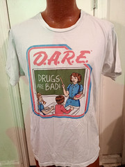 D.A.R.E. Drugs are Bad Men’s Large White Short Sleeve T-Shirt.