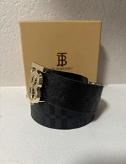 Burberry men’s Check Belt Gold-Tone Buckle Designer Beige Black Size 34-36