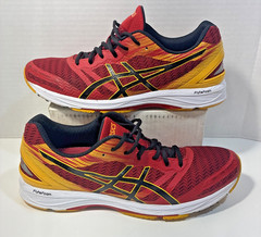 Asics Gel Ds Trainer 22 men’s size 13 Prime Red/ Black/Gold Fusion Running Shoes
