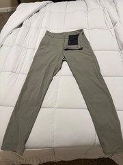 Lululemon Commission Pant Classic ABC Mens 28×32 Army Green Warpstreme Trouser