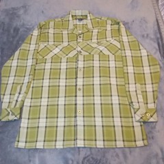 New Gen Mens Long Sleeve Flannel Shirt Medium Green PolyRayon Blend 23.5 Chest