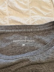 Vineyard Vines Men’s Gray Graphic Print Pocket Crew Neck Short Sleeve T-Shirt M