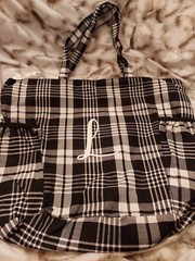 Initial L Zippered Tote Bag With Pockets NEW