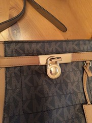 MICHAEL KORS HAMILTON TRAVELER SIGNATURE Crossbody MESSENGER Purse SHOULDER BAG