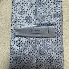 Brioni Silk Tie Blue Silver Medallion Floral Geometric Pattern 9cm Made in Italy