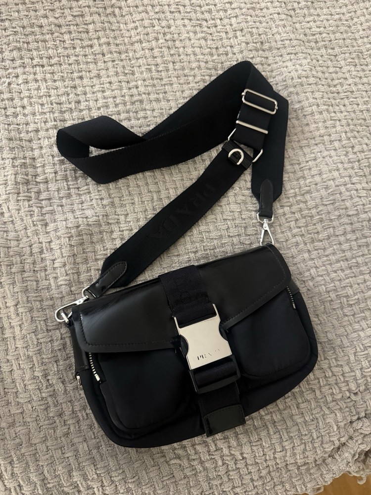 Prada vintage pre owned Tessuto Nylon Crossbody Bag Condition is on the photo