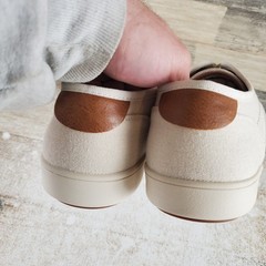 Steve Madden Fenta Mens Shoes Sz 8.5 Running Cream Comfort Lace Up Sneakers