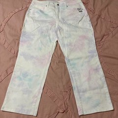 NWT Time and Tru white tie-dye straight high-rise crop pants with 25” Inseam.