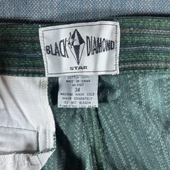 Black Diamond Star Men’s Shorts Size 34 Green Striped Pockets Cargo Cotton