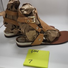Vince Camuto Women’s Strappy Flat Sandals Leather Brown Buckle Ankle Strap 7