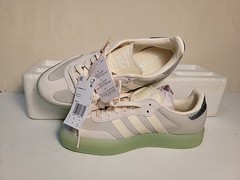 ADIDAS ORIGINALS WOMEN’S’s SAMBA GREY SILVER/WHITE/GREEN GUM SIZE: 8