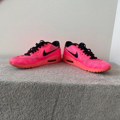 Nike Air Max 90 NikeID Hot Pink And Black Sz US 10.5, UK 8, EU 42.5