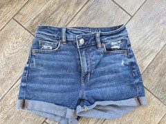 American Eagle AE Stretch Blue Mom High Rise Cuffed Denim jean Shorts 000