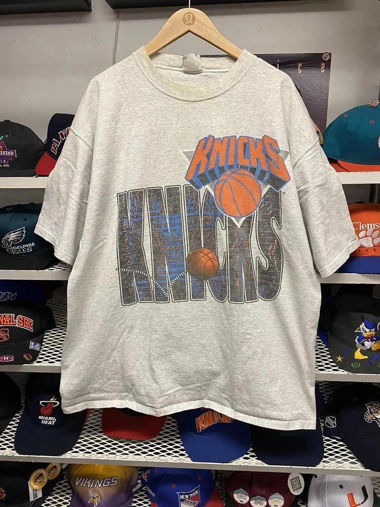 VTG 1990s NY Knick T-Shirt Grey Reprint Unisex Fan Gift
