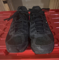 Nike Air Max 2013 Triple Black Men’s Low Top Lace Up Mesh Sneakers FZ3156-010