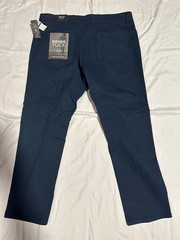 NWT Van Heusen Men’s Never Tuck Slim Pants Size 36×29 Blue Stretch