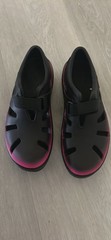 OOFOS OOcandoo Shoes Womens Size 9 w7M EU 40 Black Pink Unisex Recovery Sandals
