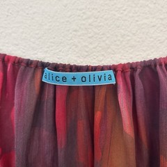 Alice + Olivia 100% Silk Top Blouse Pink Red Purple Balloon Sleeve Medium