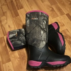 HISEA Women’s Waterproof Pull-On Knee High Camo Rain Boots Black/Pink US 9