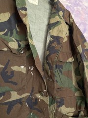 US ARMY SURPLUS COMBAT COAT WOODLAND PATTERN COTTON LARGE X-SHORT MENS JACKET