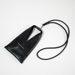 MM6 Maison Margiela Mini Crossbody Phone Pouch Black SA5VL0001 P4313