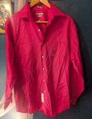 Van Heusen Lux Sateen Men’s Dress Shirt 15.5 32/33 Medium Fitted Guava Pink NWT