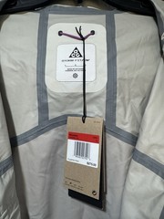 Nike ACG “Morpho” Storm-FIT ADV Rain Jacket Color block Orange White Large NWT