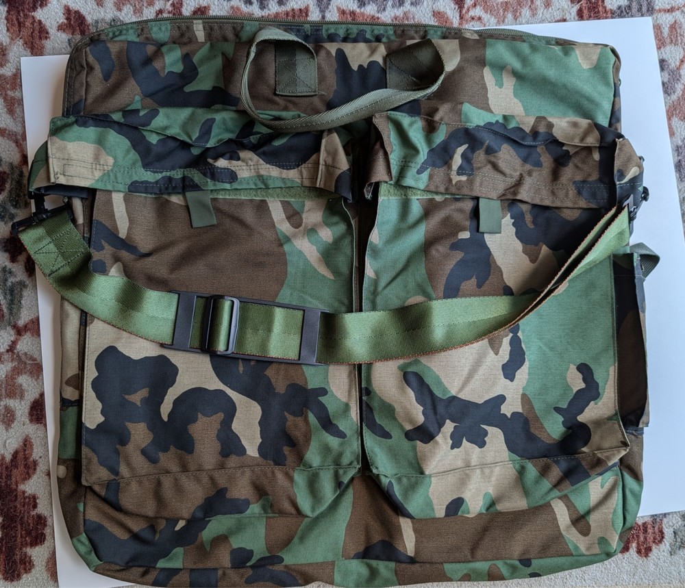 US Military Army Woodland Camo AH-64 Apache Flyers Pilots Helmet Bag