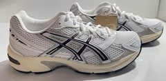 ASICS Gel 1130 White Cloud Grey 1201A256-118 Mens size 8 1/2 Wonens Size 10 NEW