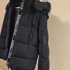 Kendall + Kylie Women’s Black Hooded Faux Fur Trim Puffer Full Zip Pockets L