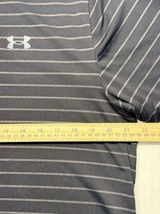 Under Armour Men’s The Playoff Polo , Loose, Black With Gray Stripes Size Large